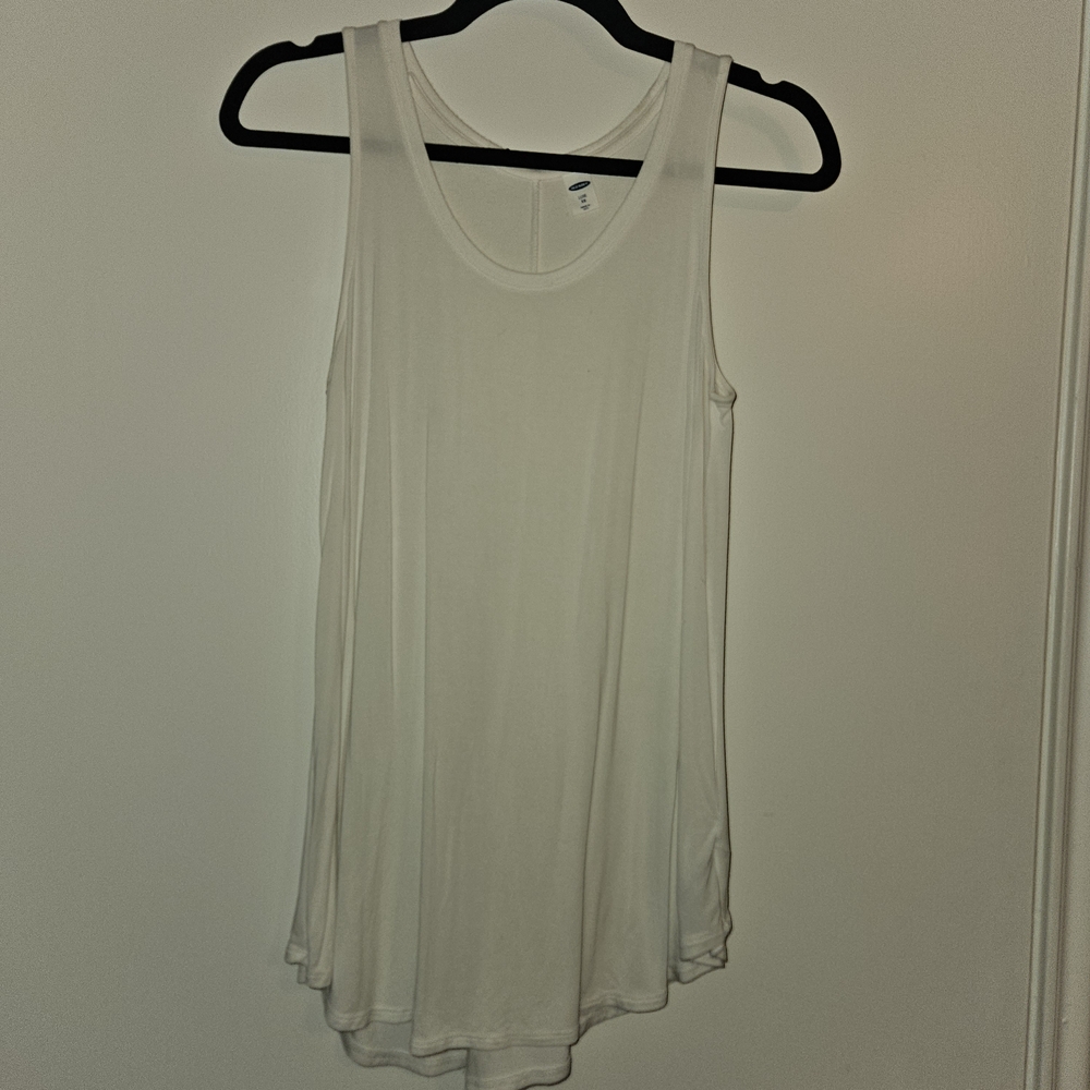 Old Navy Women's Ivory Tank Top